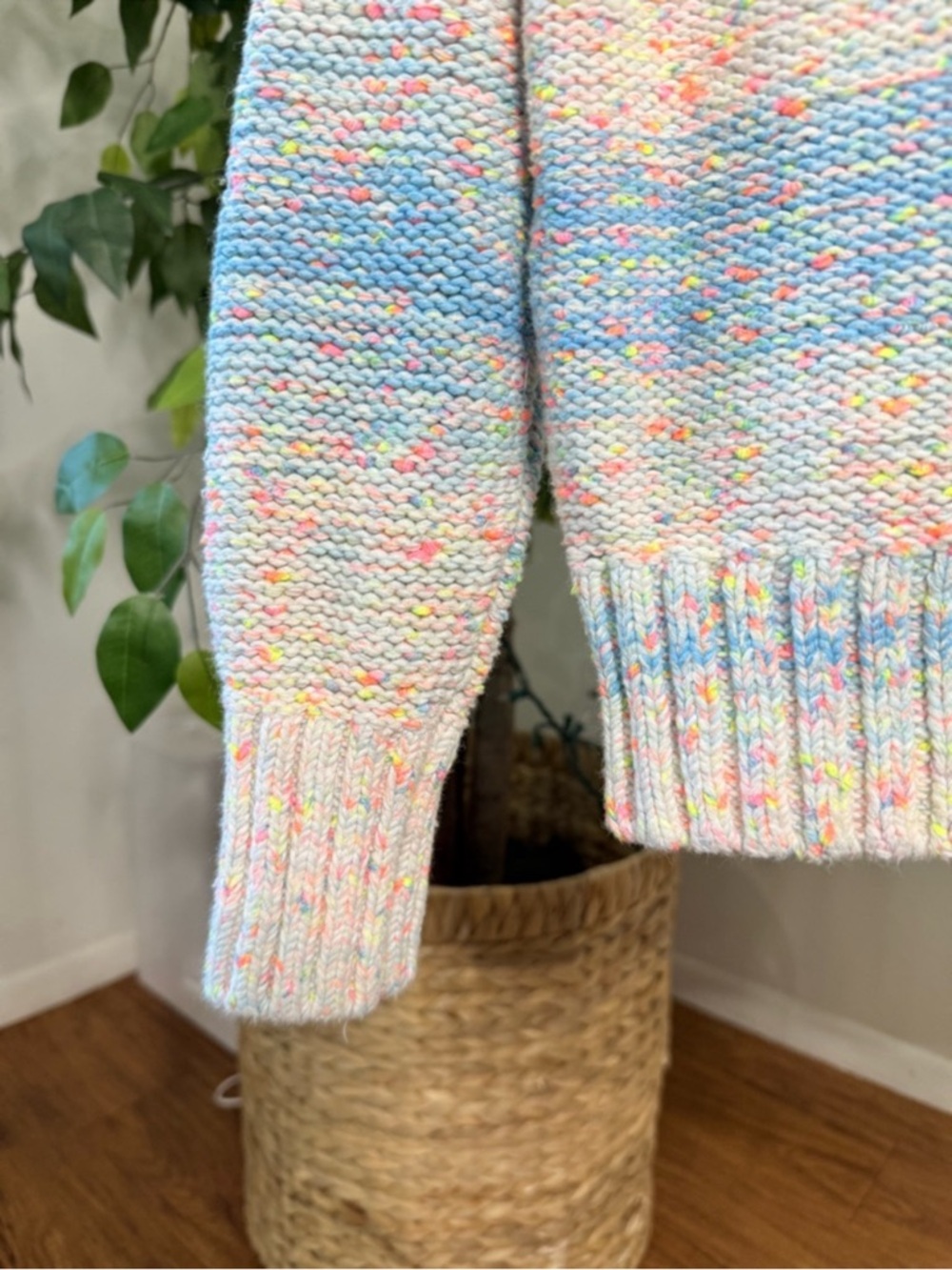 ANTHROPOLOGIE Knit Sweater Size S - Picture 7 of 7